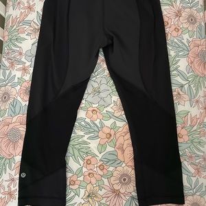 Lululemon leggings size 10